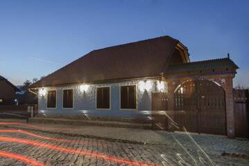 Фотографии Гостевой дом Castle Garden guesthouse -Adults Only г. Одорхею-Секуеск (Румыния) №5 Фото Гостевой дом Castle Garden guesthouse -Adults Only г. Одорхею-Секуеск 5