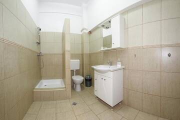 Фото номера Двухместный номер с 1 кроватью Отель Hotel Tranzit г. Одорхею-Секуеск 15