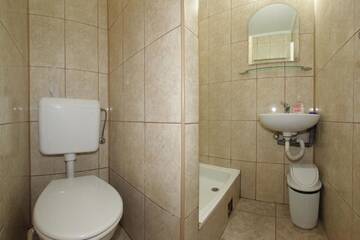 Фото номера Семейный номер Отель Hotel Tranzit г. Одорхею-Секуеск 9