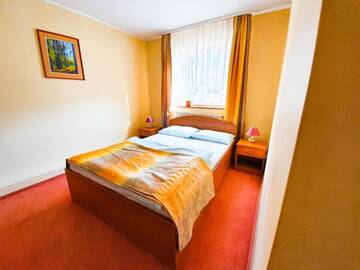 Фото номера Номер Делюкс с кроватью размера «king-size» Отель Szarvas Hotel г. Одорхею-Секуеск 5