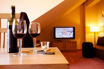 Фото номера Роскошный люкс Отель Hotel - Restaurant Gonduzo г. Одорхею-Секуеск 8