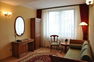 Фото номера One-Bedroom Suite (3 Adults) SPA included Отель Septimia Hotels &amp; Spa Resort г. Одорхею-Секуеск 7