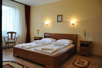 Фото номера One-Bedroom Suite (3 Adults) SPA included Отель Septimia Hotels &amp; Spa Resort г. Одорхею-Секуеск 6