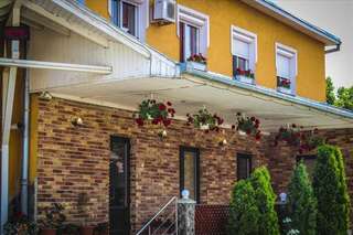 Фото Отель Hotel Tranzit г. Одорхею-Секуеск